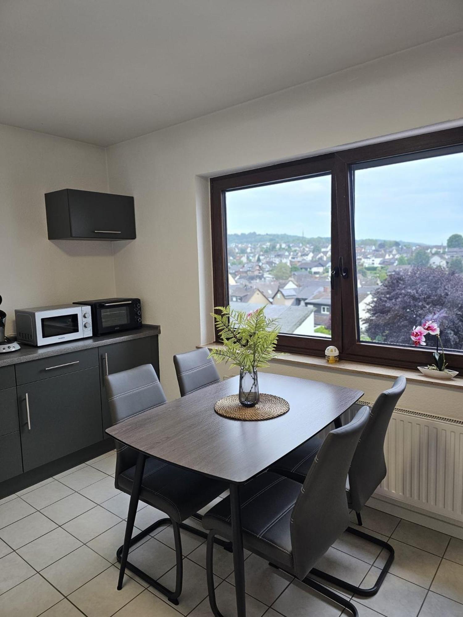 Gemuetliche Ferienwohnung Mülheim-Kärlich 外观 照片